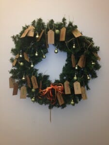 Create your own giving wreath 