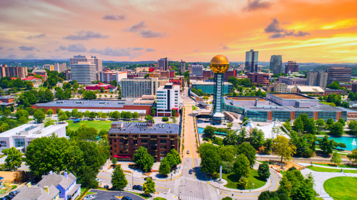 Knoxville, Tennessee | 60 Up-and-Coming Real Estate Markets to Watch in 2022 | Buildium